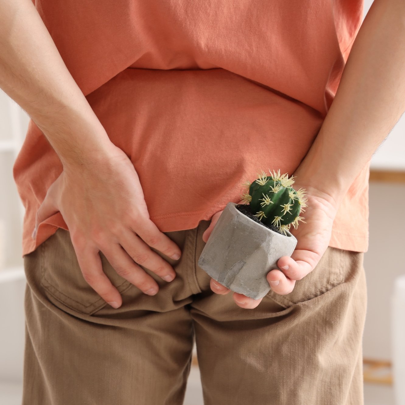 Helps reduce pain, burning sensation, and discomfort during bowel movement.